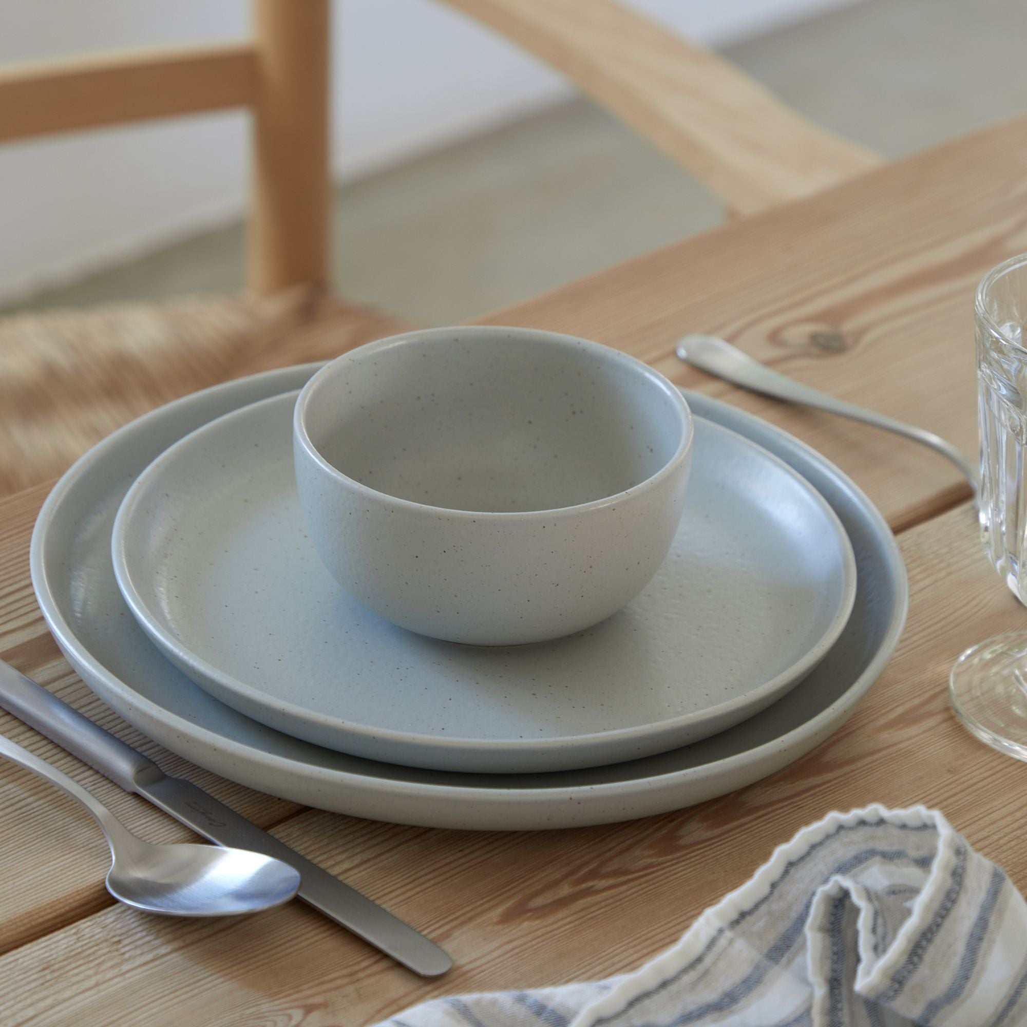 Pacifica Collection 12-pc Place Setting with Cereal Bowl in Oyster Grey
