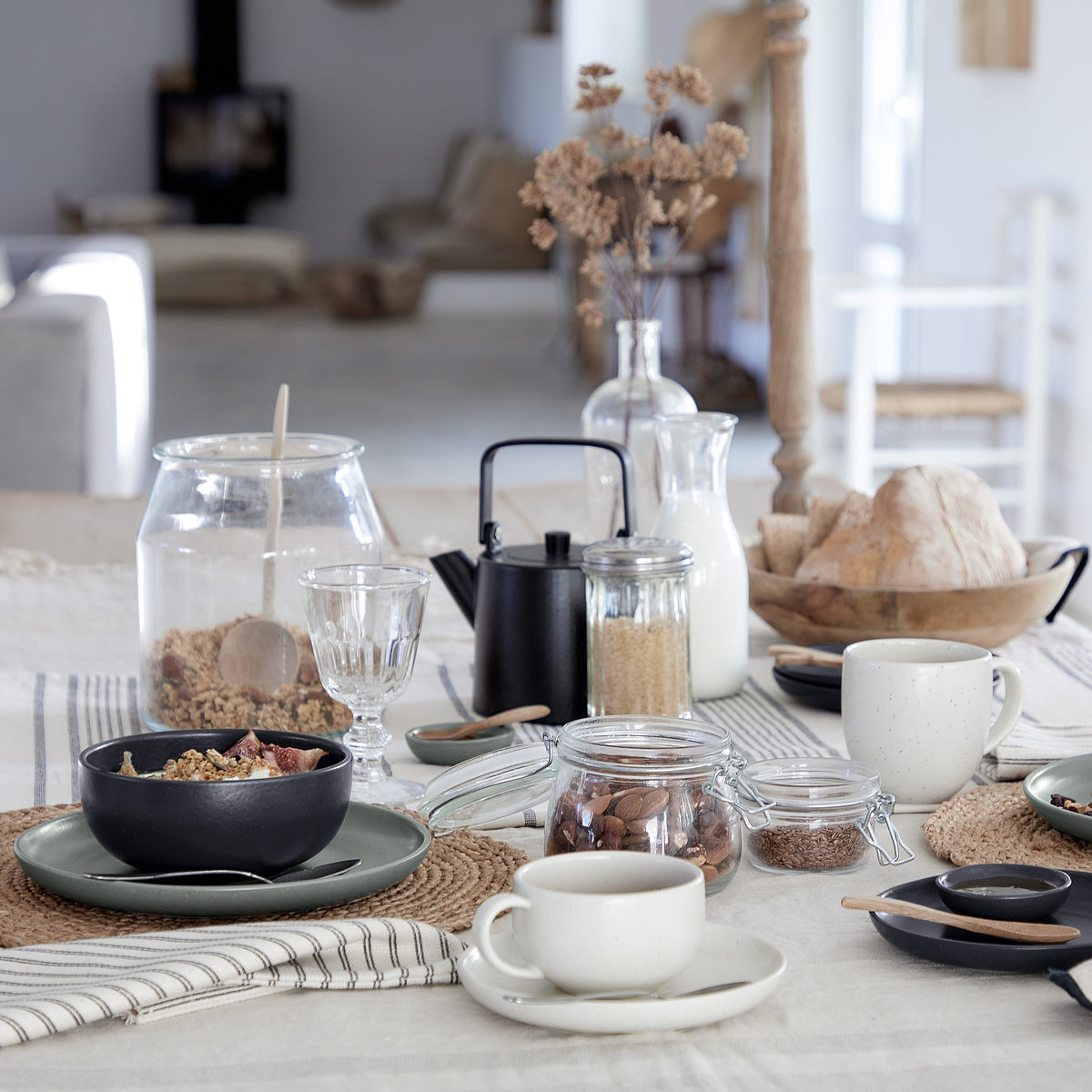 Pacifica Collection 12-pc Place Setting with Cereal Bowl in Salt