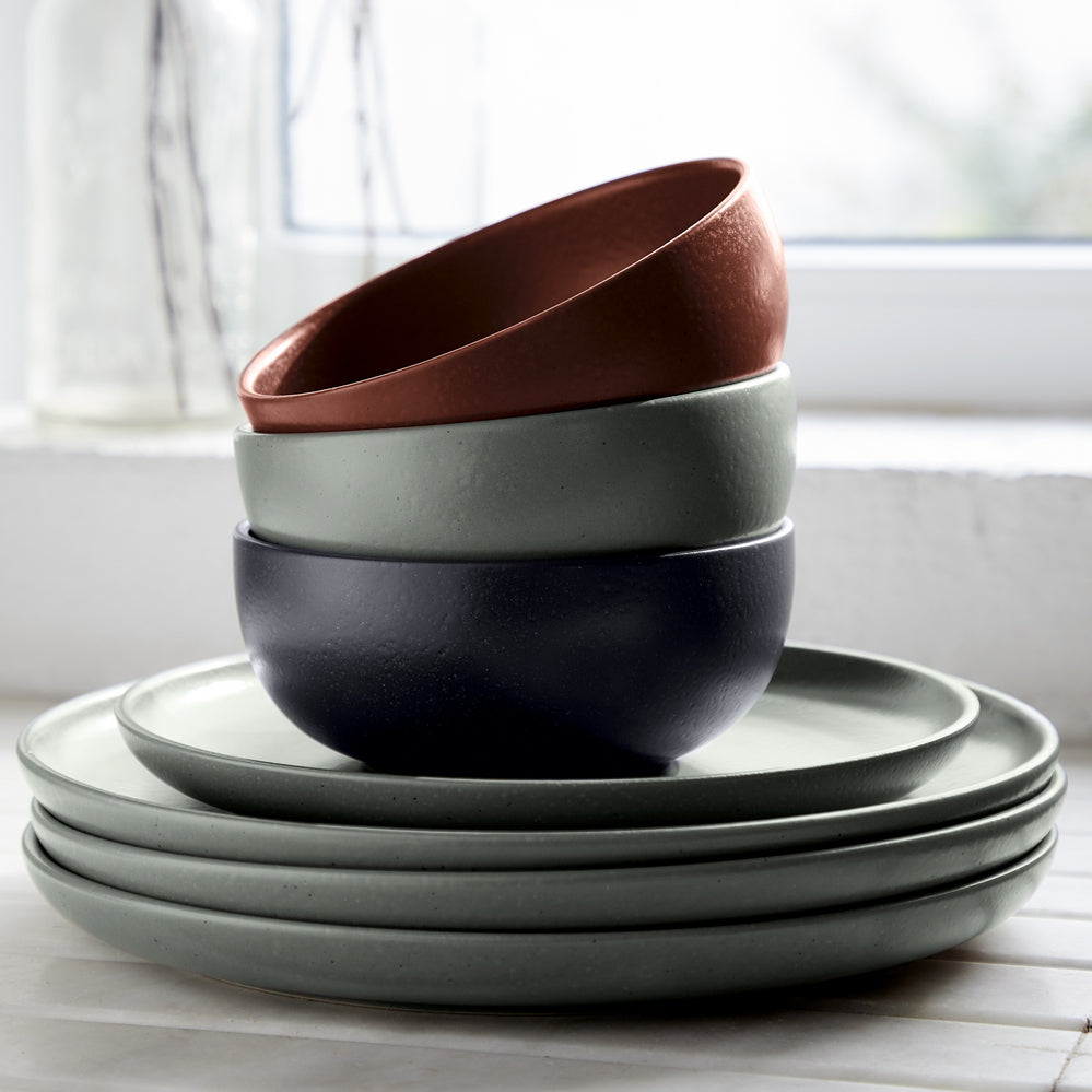 Pacifica Collection Salad Plates 9" in Artichoke, Set of 6