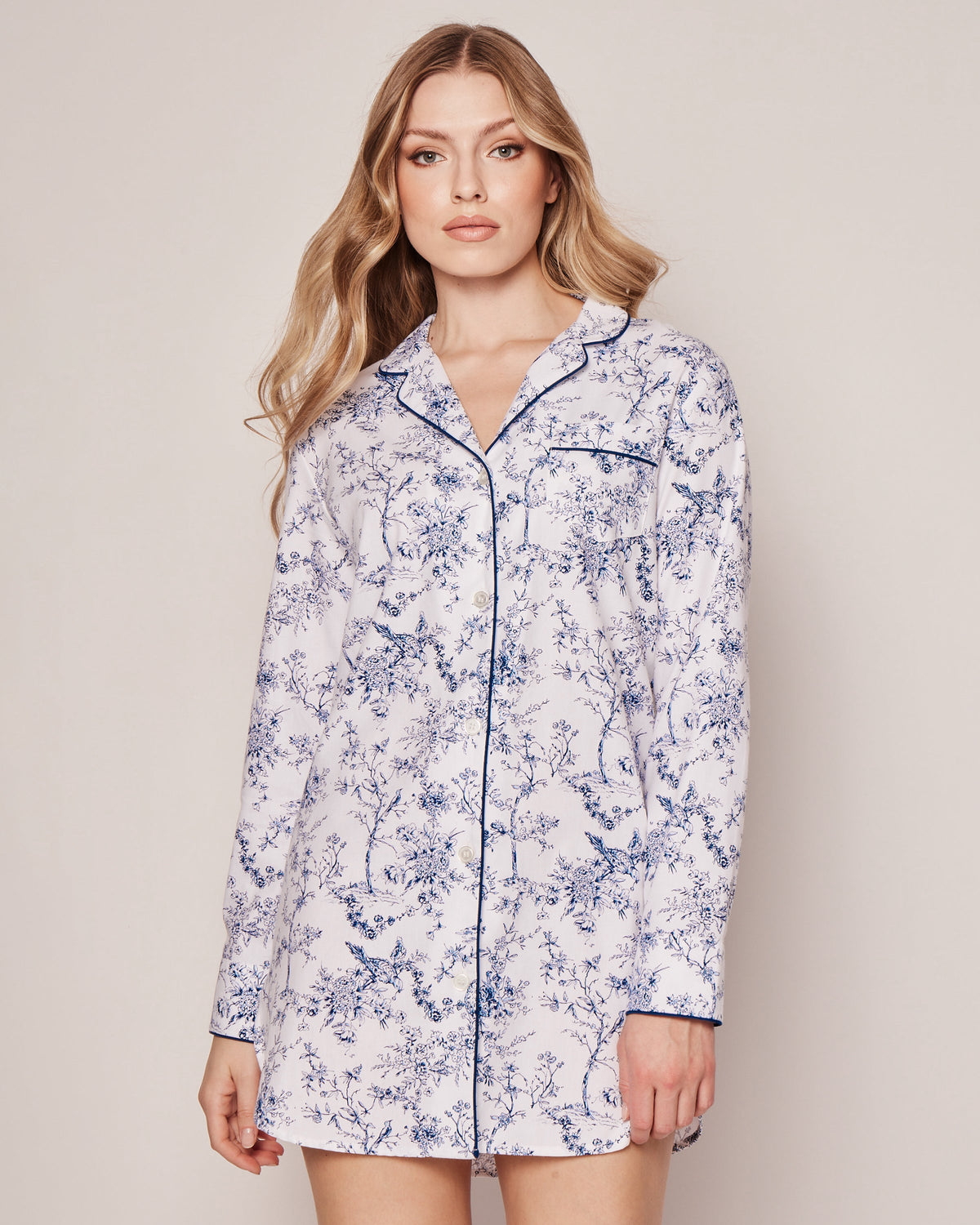 Women’s Twill Nightshirt in Timeless Toile