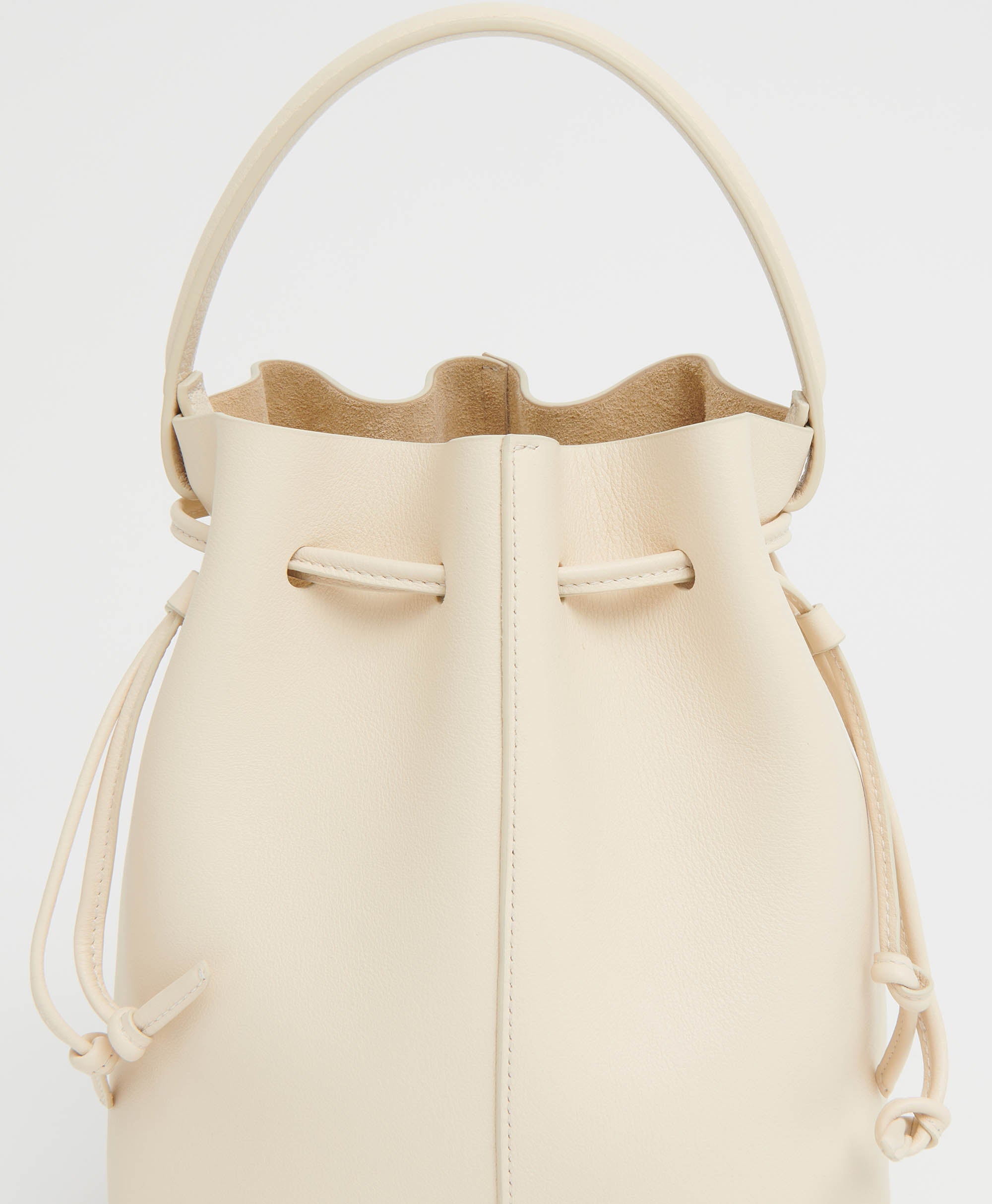 Dea Bucket  -  Jasmine