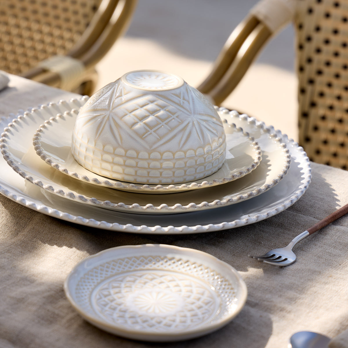 Cristal Collection appetizer Plates in White, Set of 6