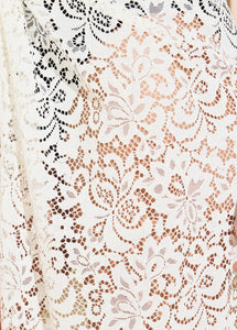 AquaLace Quick-Drying Sarong in Blanc Floral Lace