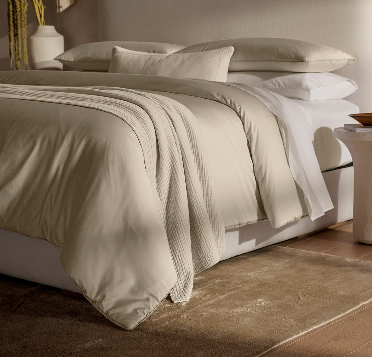 Signature Comforter Set in Sand