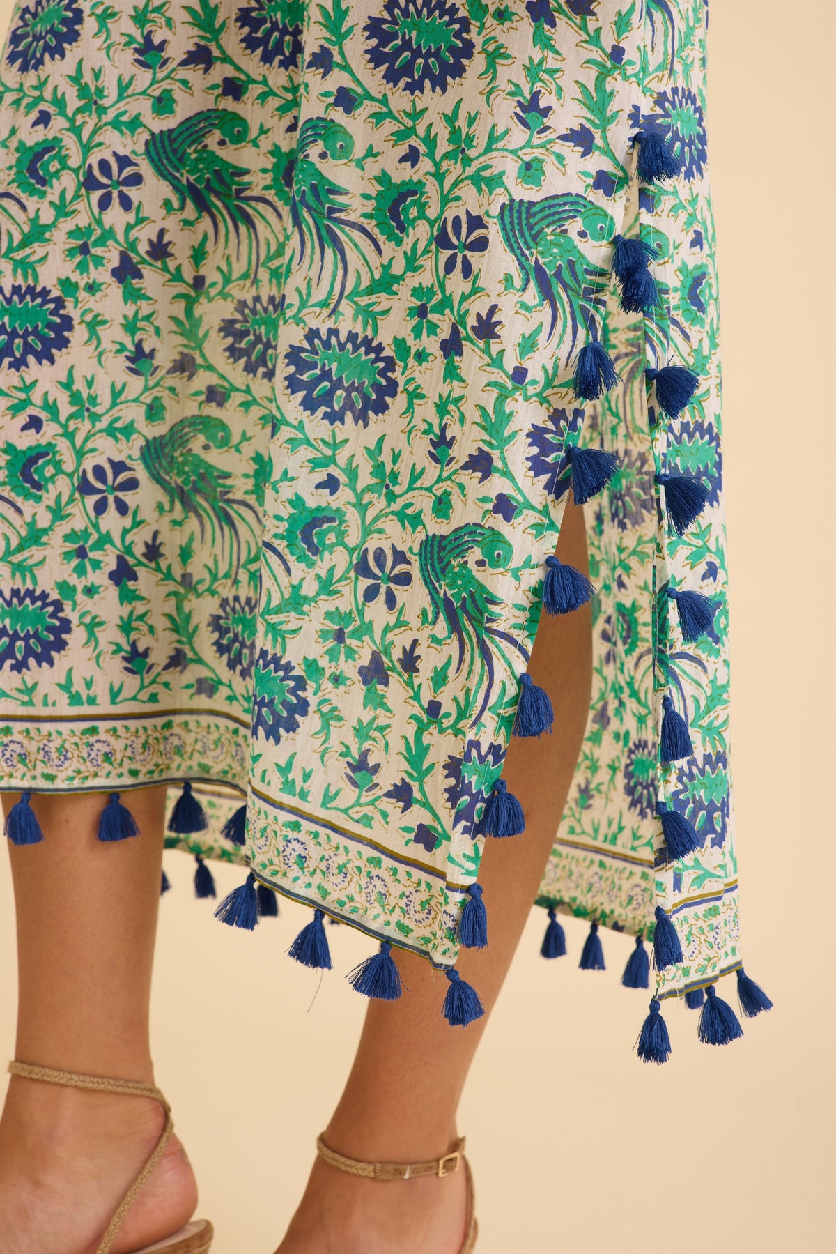 Sarina Kaftan in Geo Print