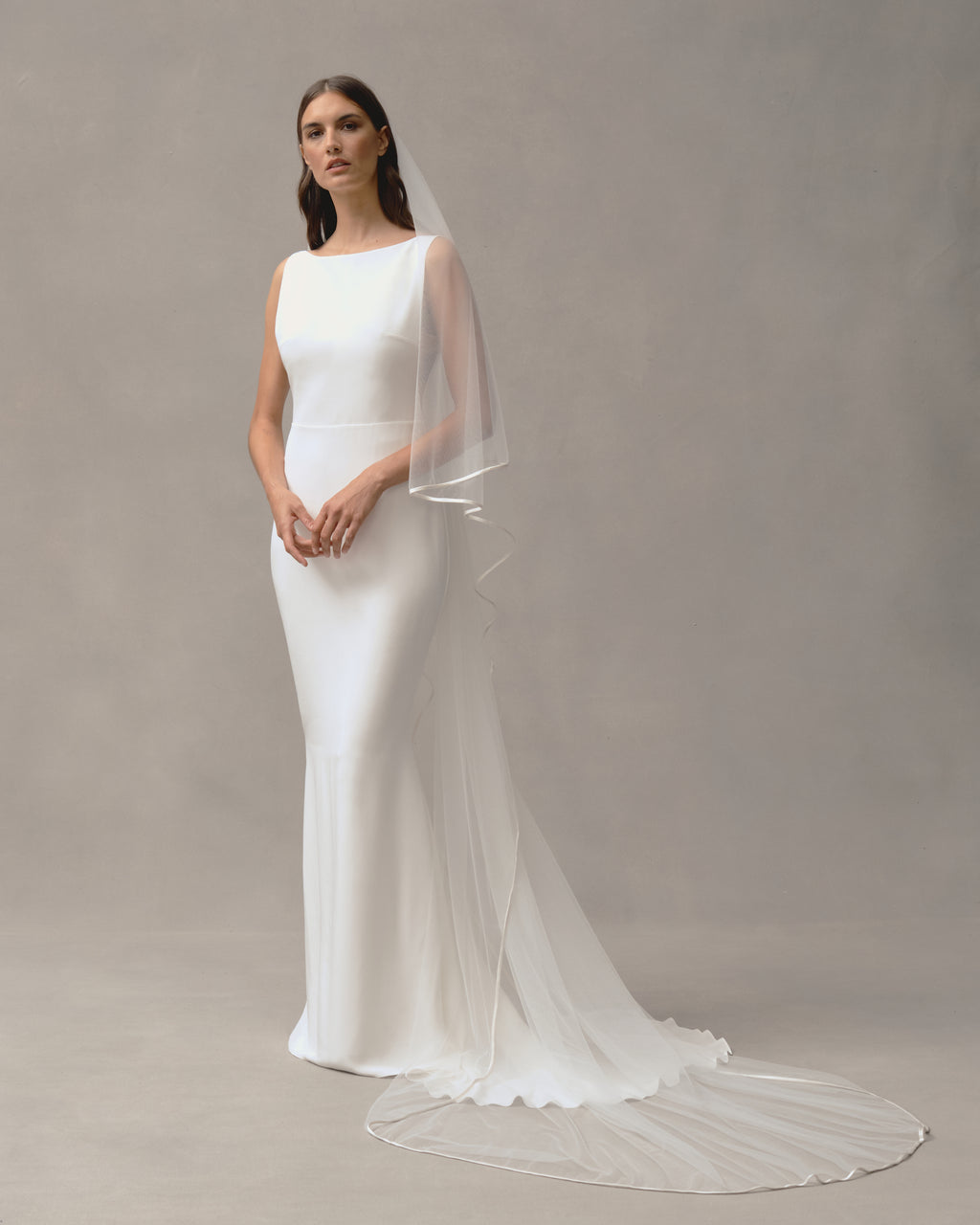 veil to go with satin dress Vanessa's Dramatic Red Wedding Veil