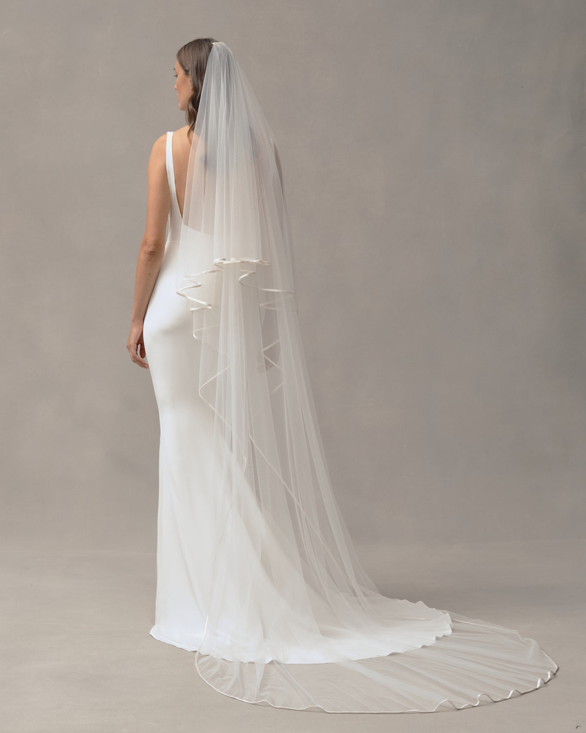 Satin Trim Veil