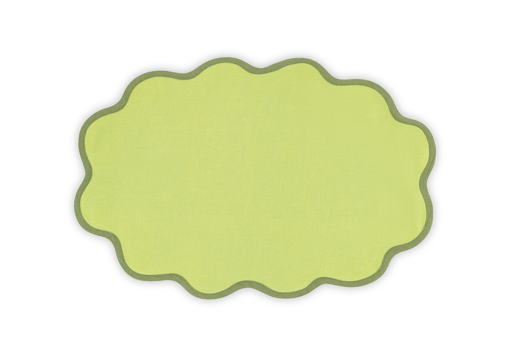 Scallop Edge Oval Placemat, Set of 4