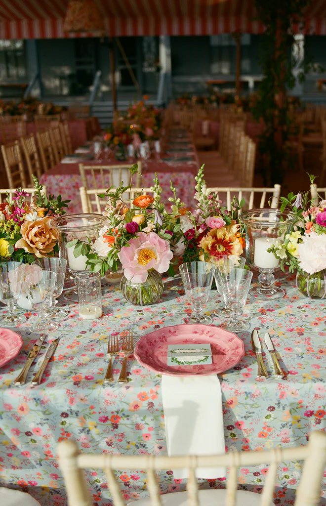 Scalloped Floral Vase in Lavender