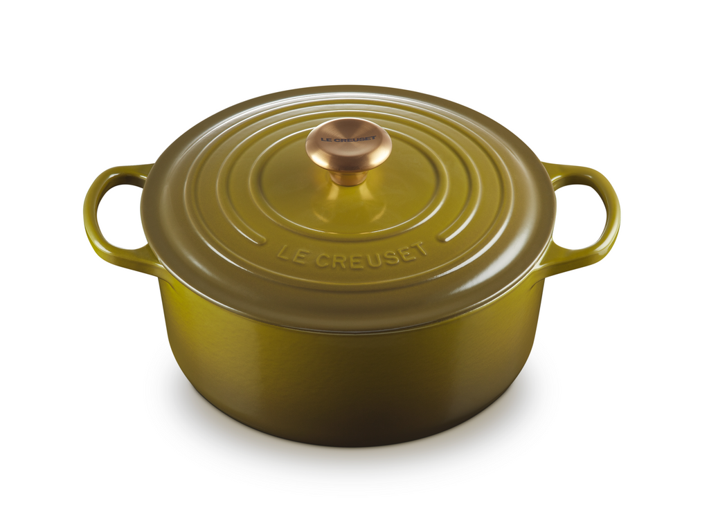 Signature Round Dutch Oven in Olive 7.25 qt.