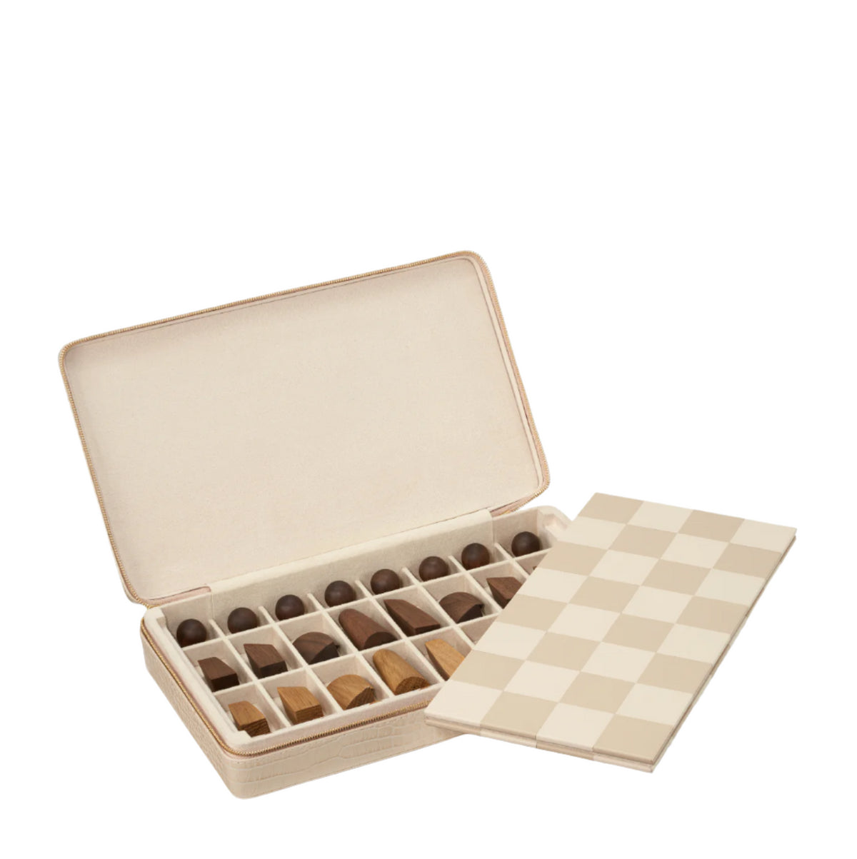 Enzo Travel Chess Set in Fawn