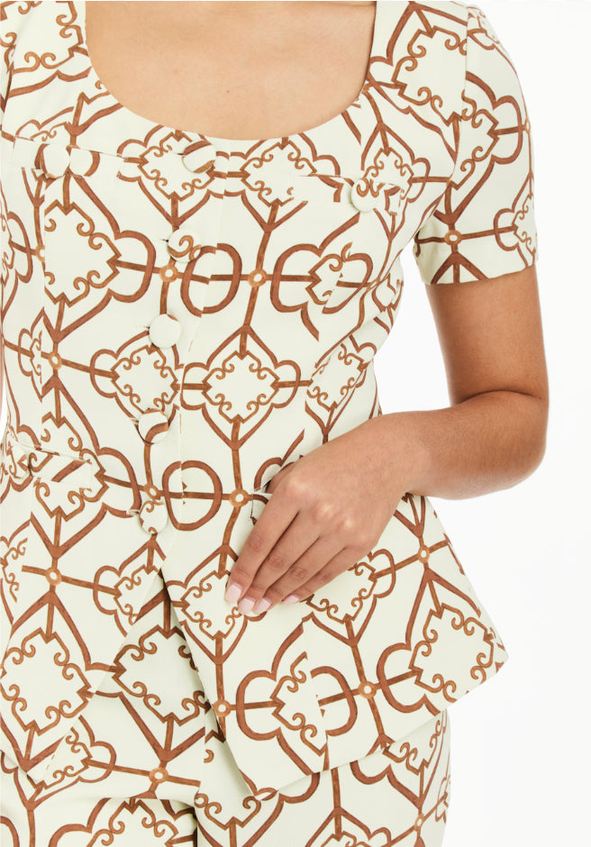 Geneva Top in Quatrefoil Tile