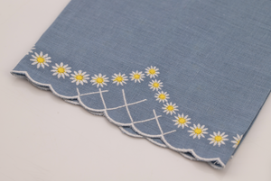 Daisy Guest Towel in Blue