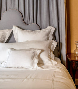 Elizaveta Bed Linen Set in Botanical Green Hemstitch