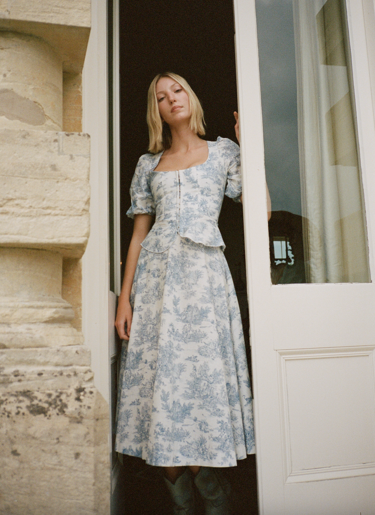 Roya Bodice in Toile de Jouy Blue