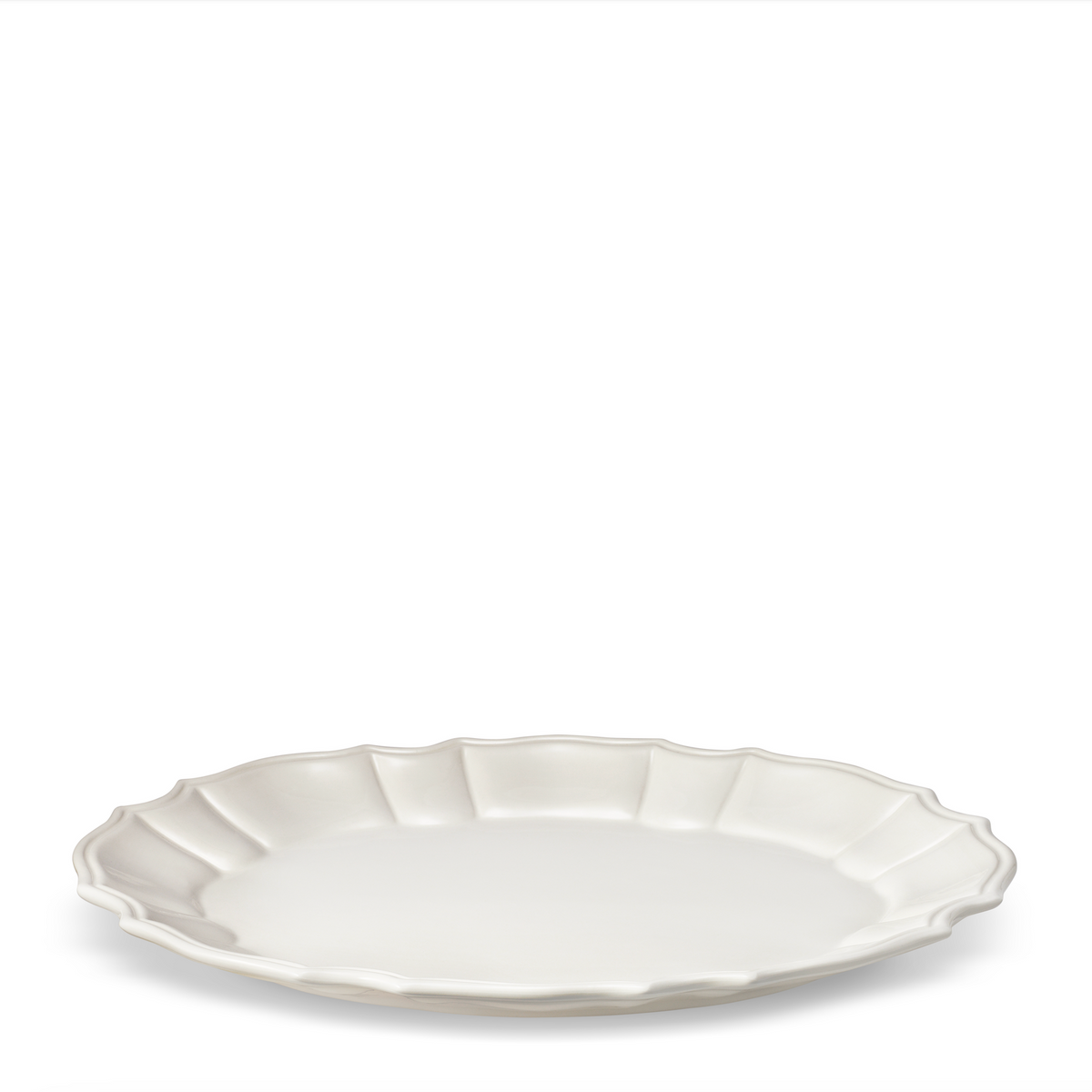 Three-quarter view of Arno Oval Platter in Cream showcasing its rosette-style trim on a white background