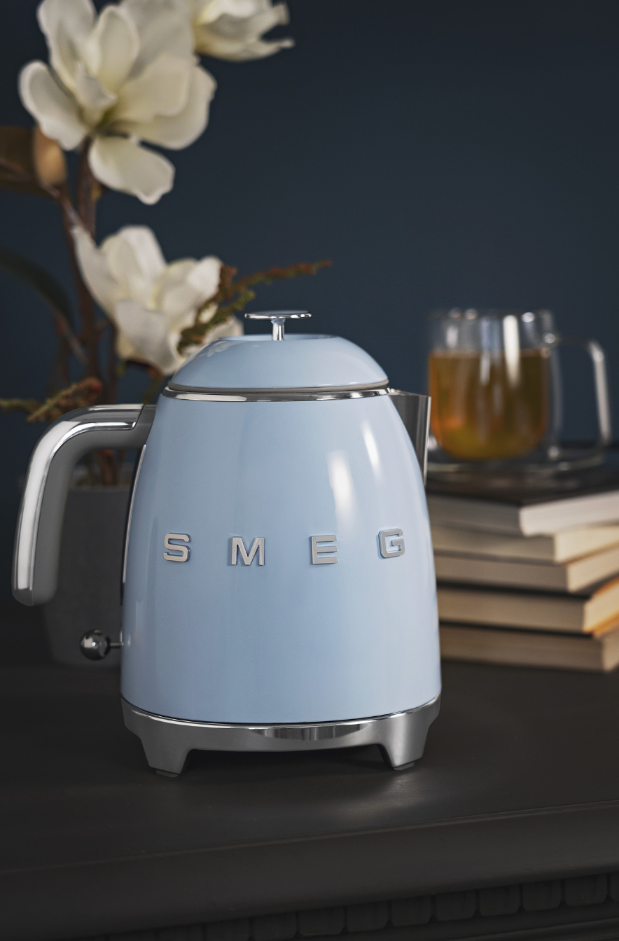 Mini Kettle KLF05 in Pastel Blue