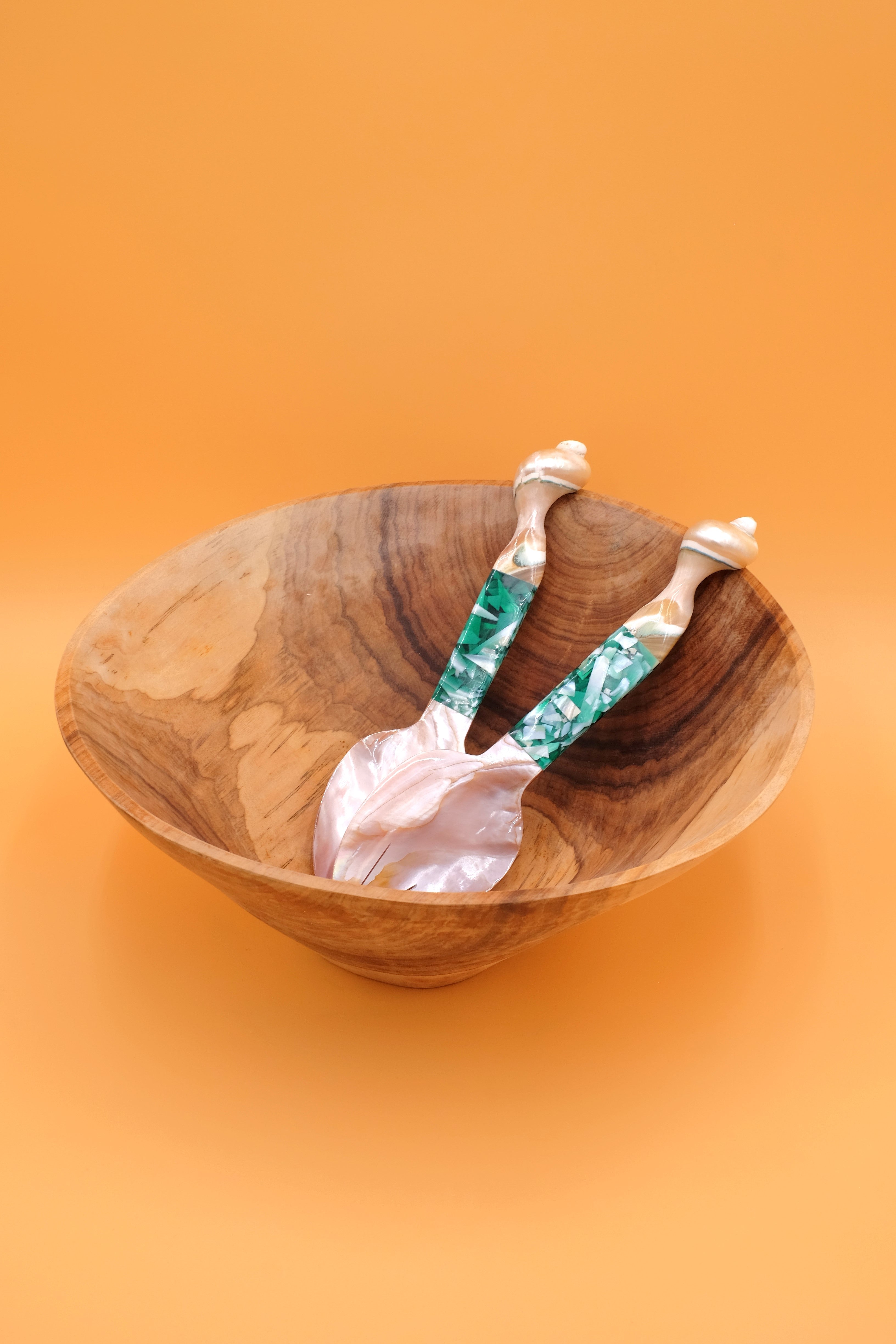 Inner Child Seashell Serving Set