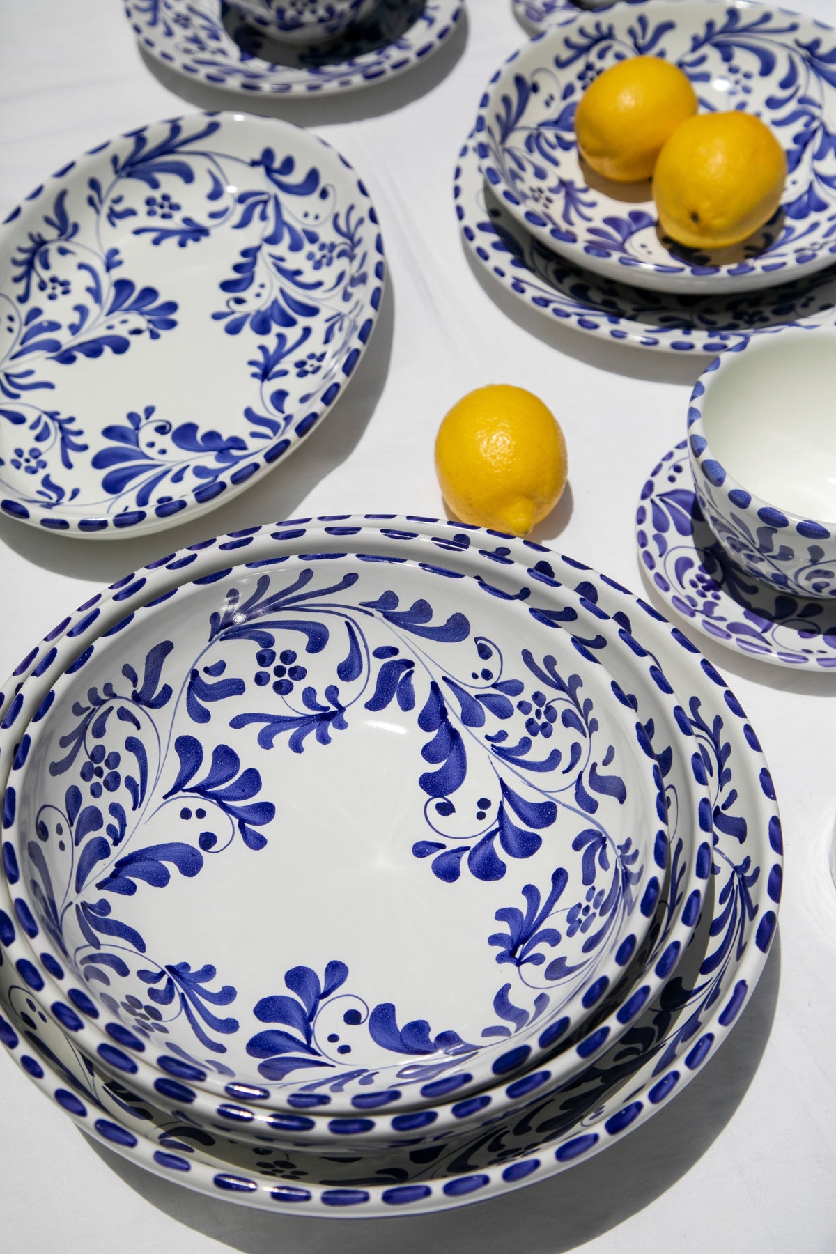 Serving Bowl in Azul Classico