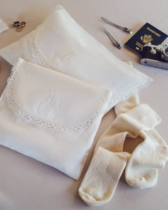 Camarinas Travel Set Name in White