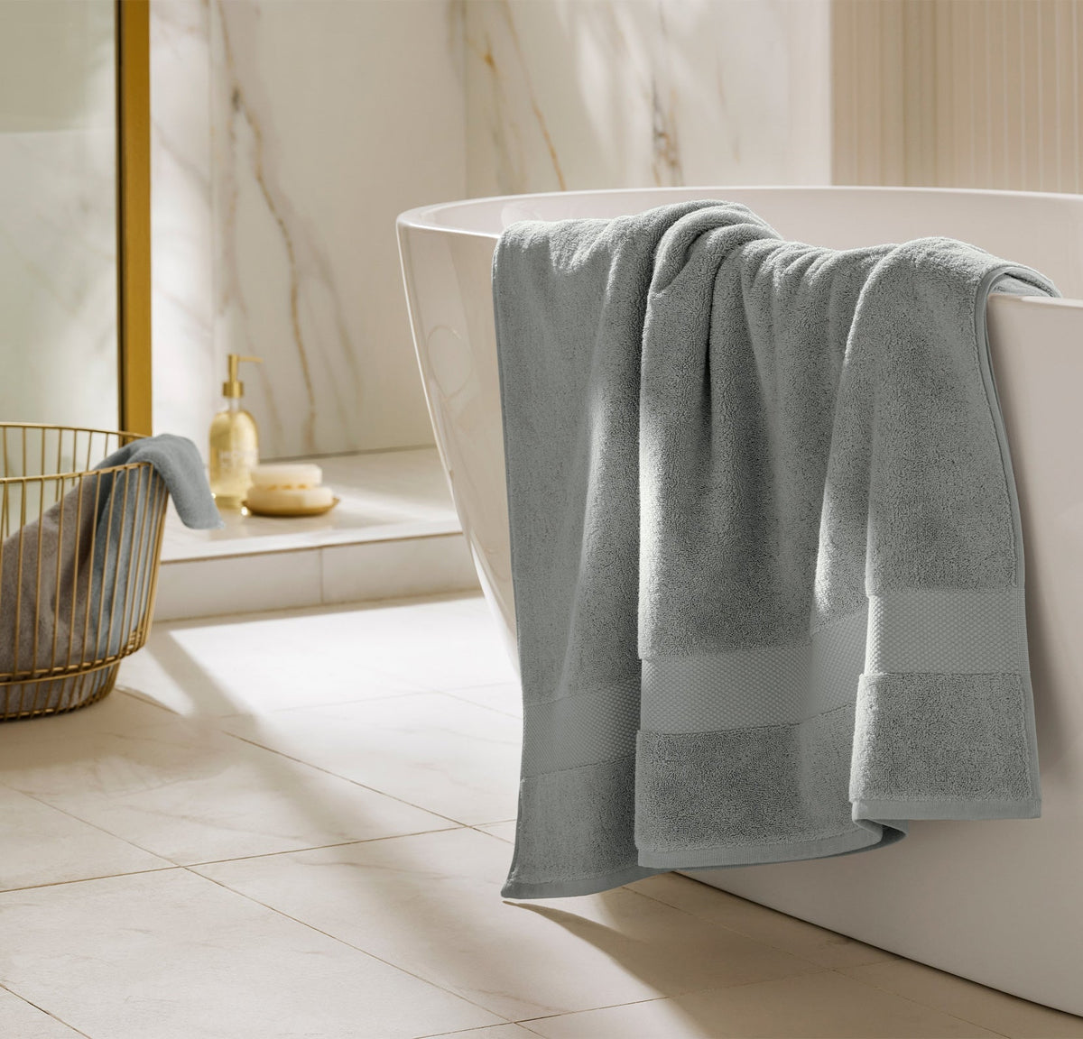 Plush Bath Sheet in Shore