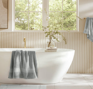 Plush Bath Towel in Shore