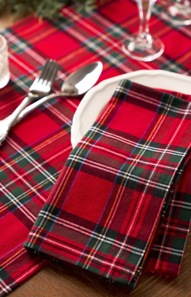 Signature Twill Napkins in Imperial Tartan