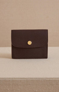 Skip 13 in Tumbled Grain Chocolate