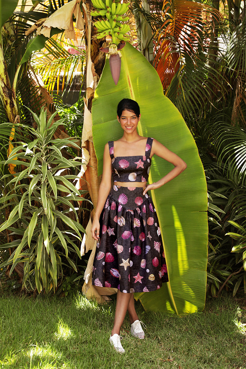 Sotavento Midi Skirt in Conchitas Black Print