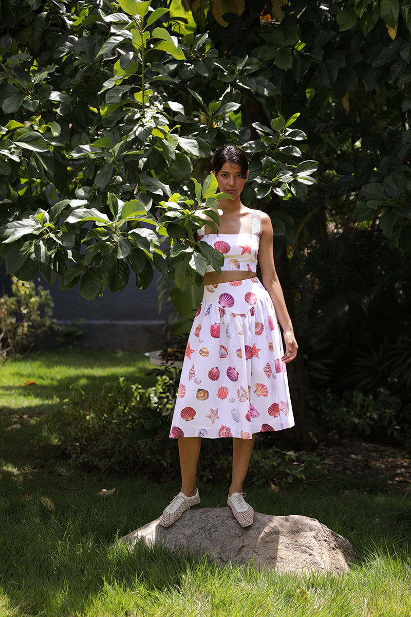 Sotavento Midi Skirt in Conchitas White Print