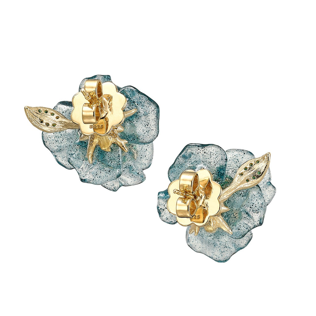 Spirulina Petunia Studs