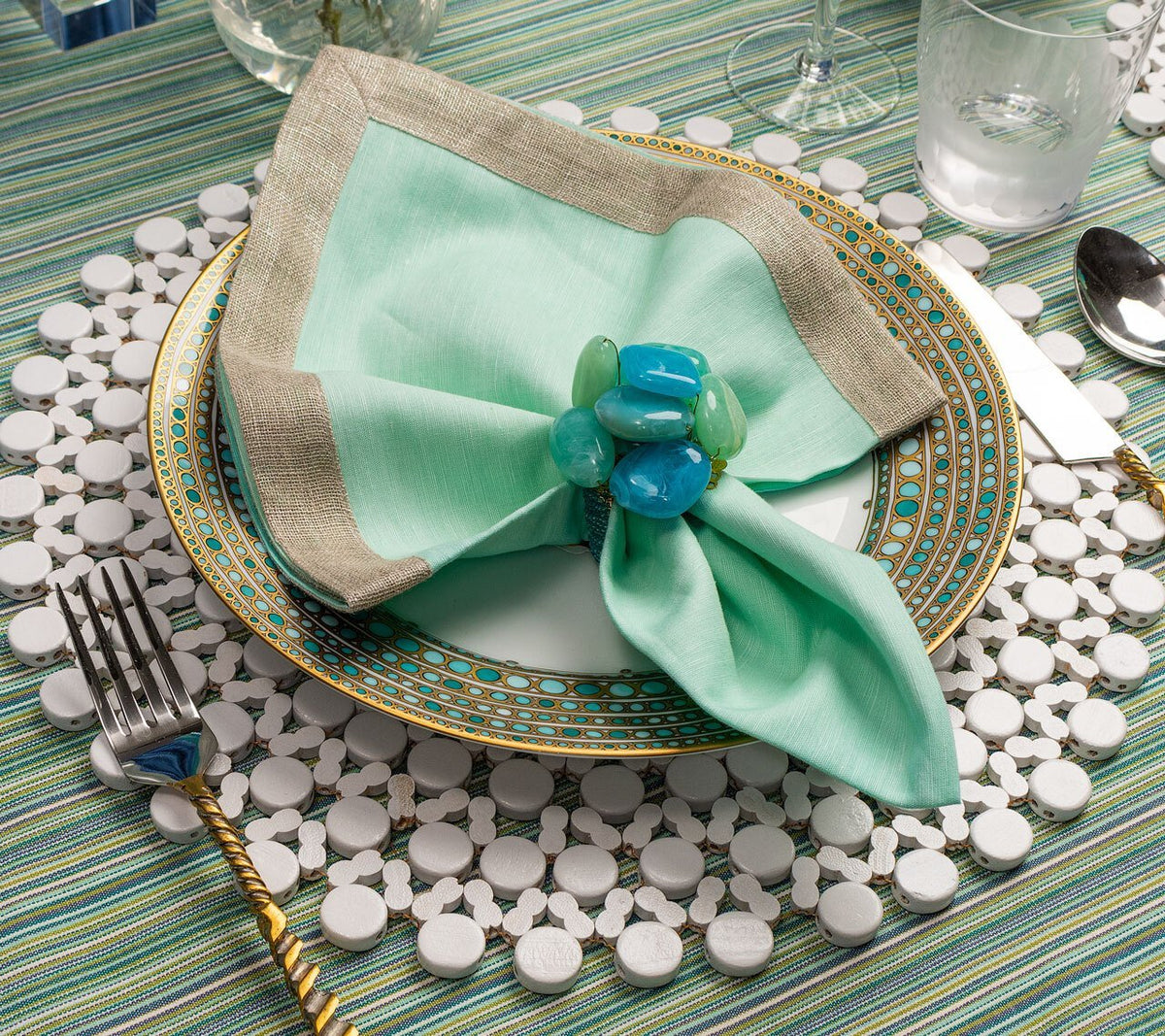 Round Bamboo Placemat in White, Set of 4