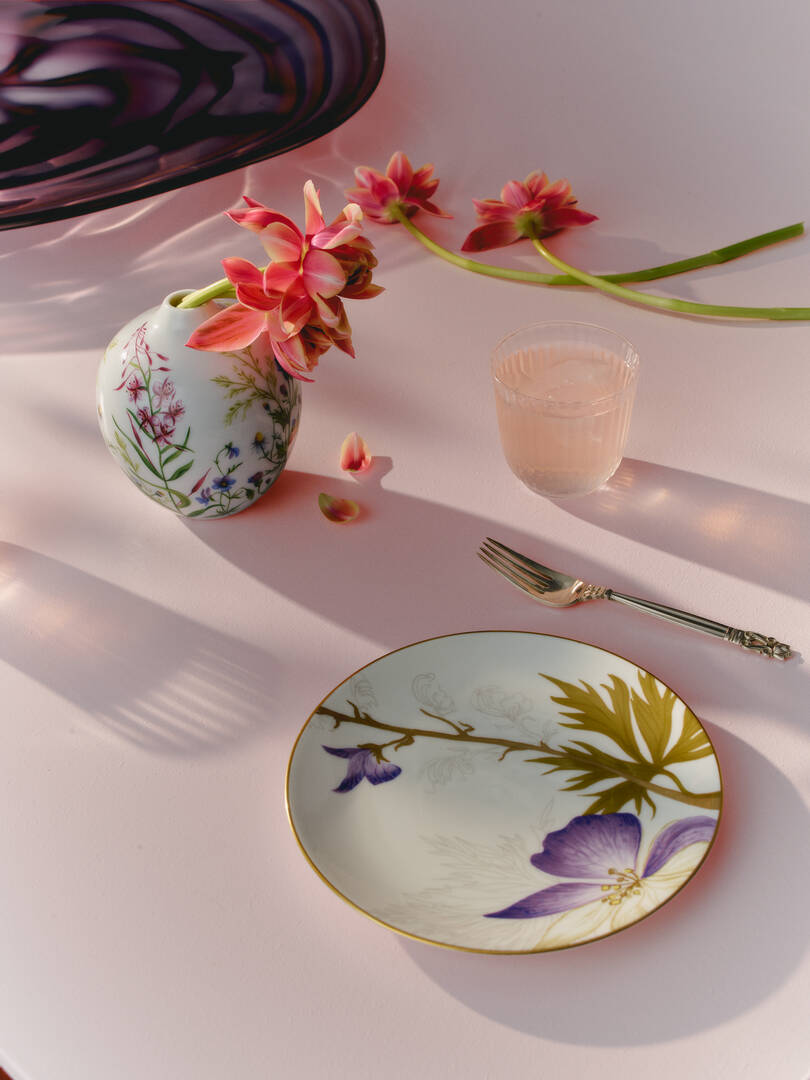 Spring Collection Vase in Wildflowers