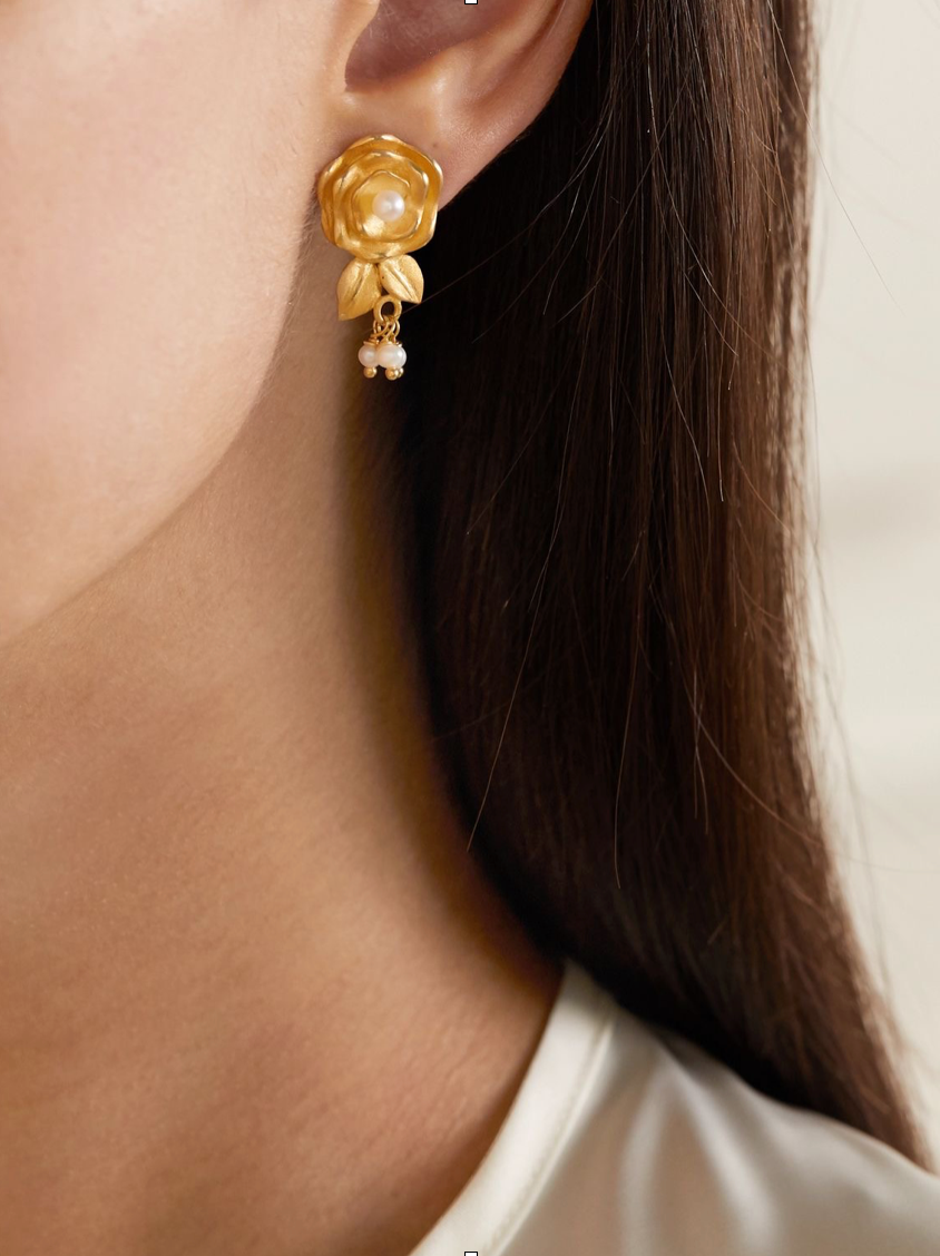 The Spritz Earring in Pearl