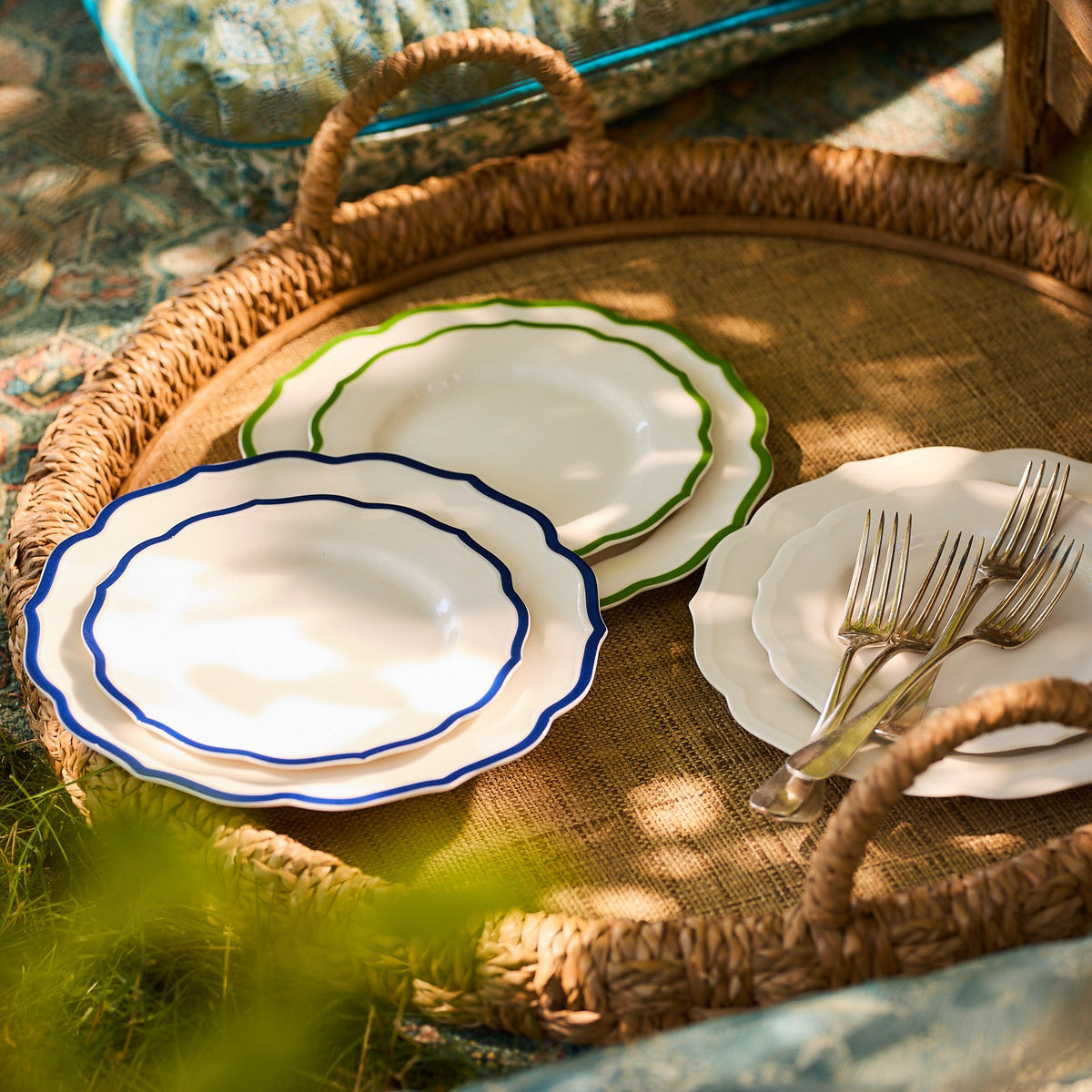 Stella Scalloped Verde Salad Plate