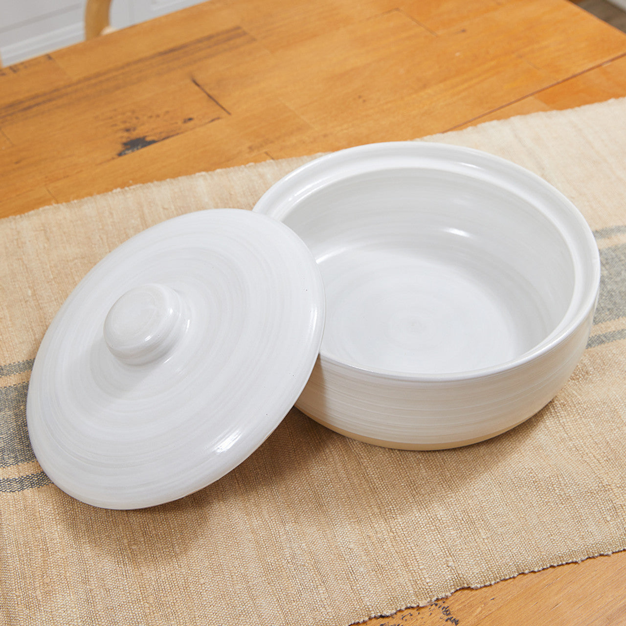 2 Qt Casserole and Cover in Louisville Pottery Collection