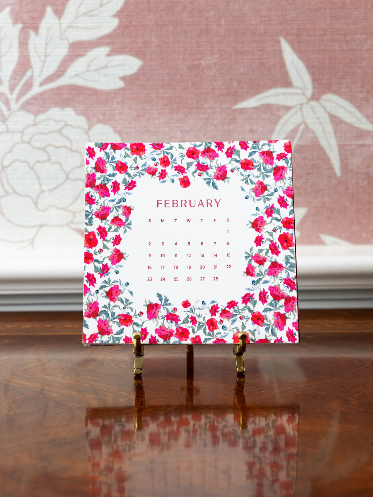 2025 Desk Calendar in the Pearl Box