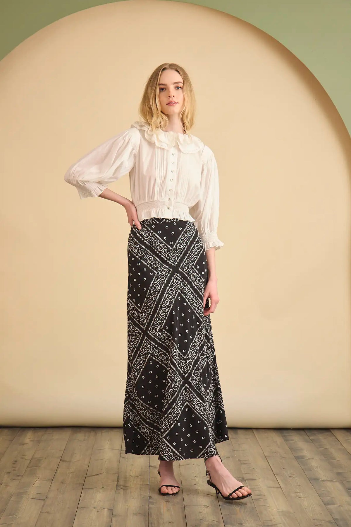 Suki Skirt in Aces Wild Black