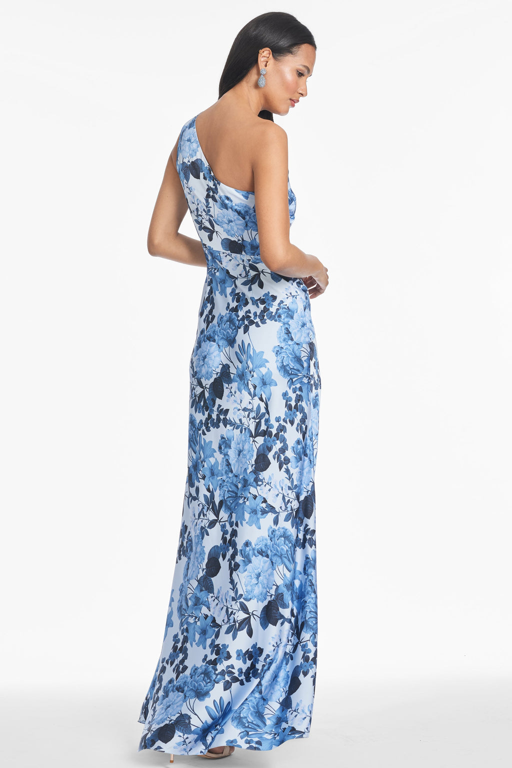 Delphine Gown in Ceylon Floribunda
