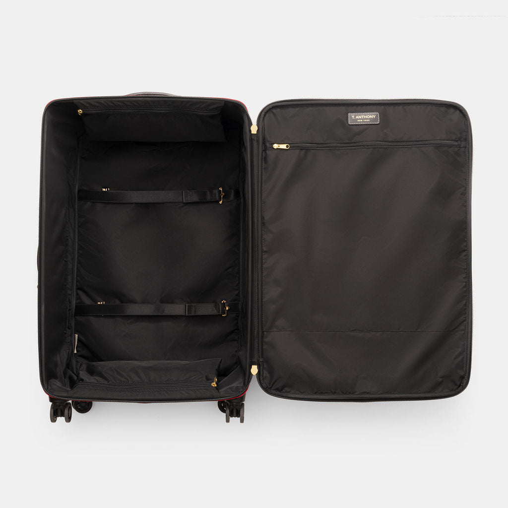 31" Lightweight Wheeled Case