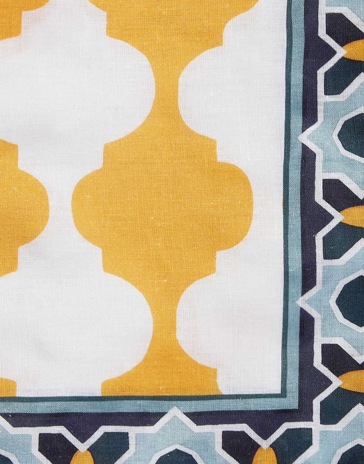 Large Tablecloth in Plaza Large Yellow