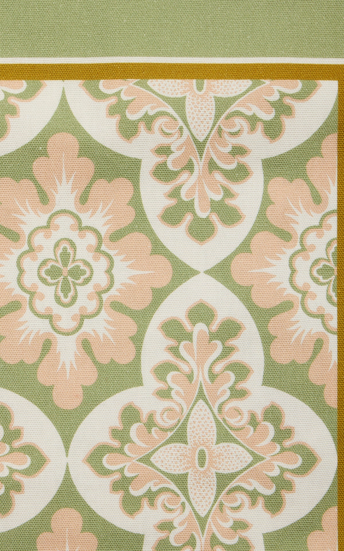 Large Tablecloth in Palazzo Light Pink