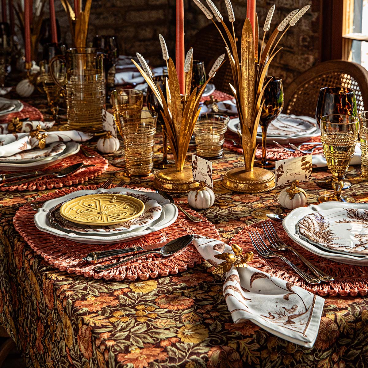 Willa 60" x 120" Tablecloth in Amber