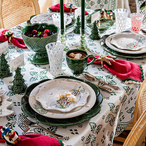 Iberian Border 60" x 120" Tablecloth in Evergreen