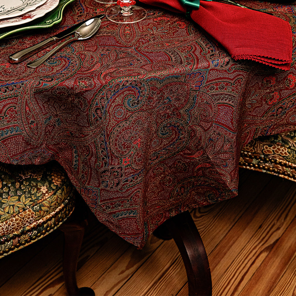 Paisley 60" x 120" Tablecloth in Red