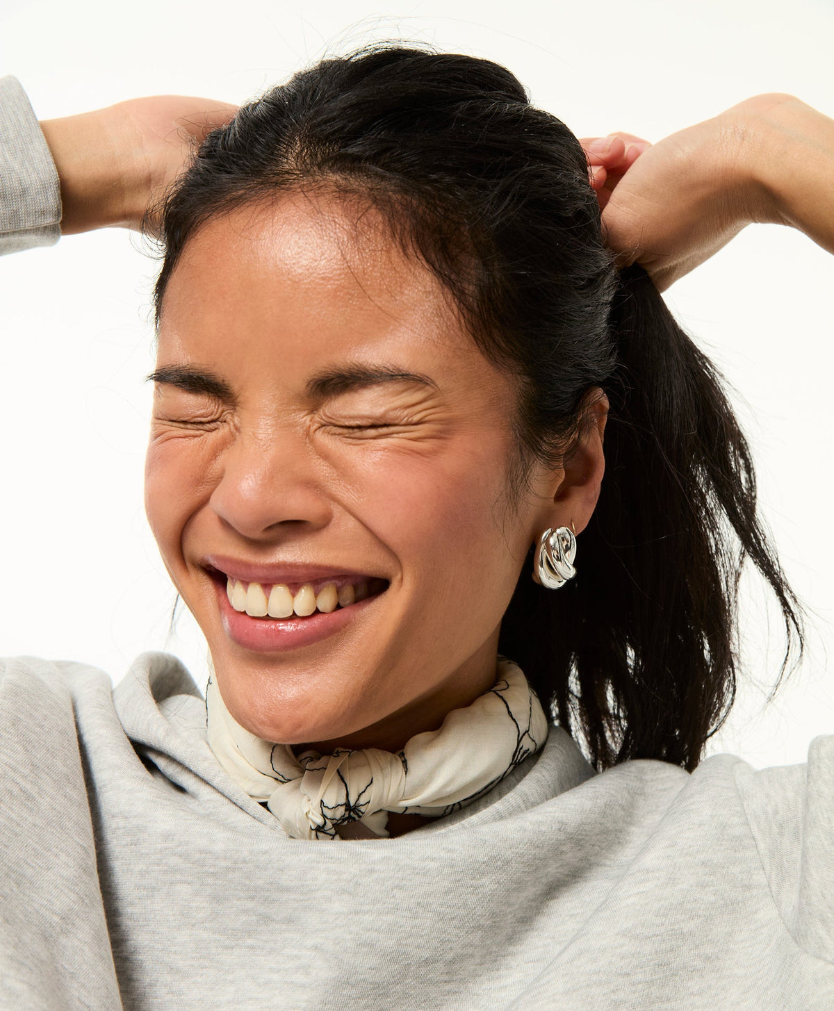 The Knot Earrings in Silver