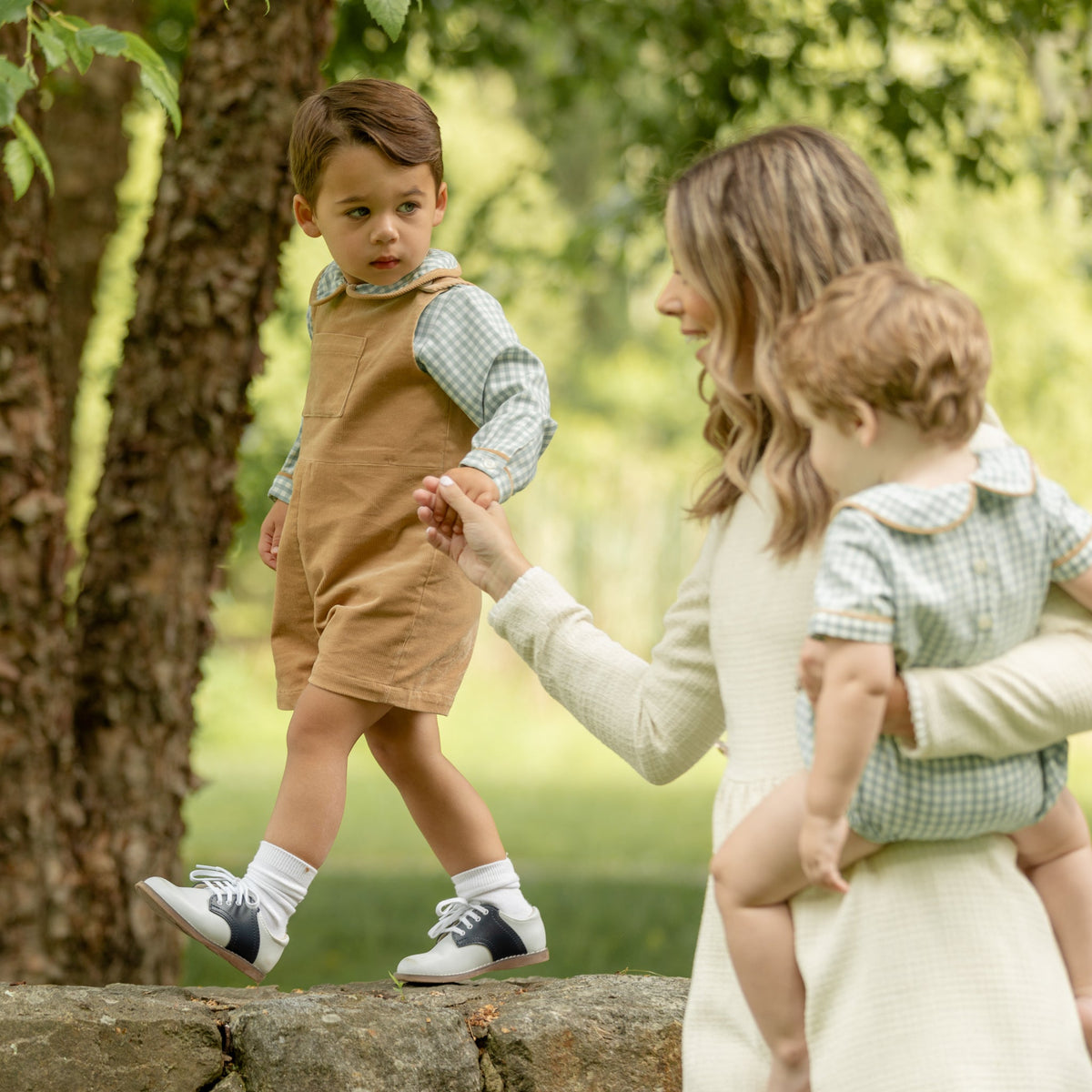 Long Sleeve Henry Peter Pan in Charleston Check