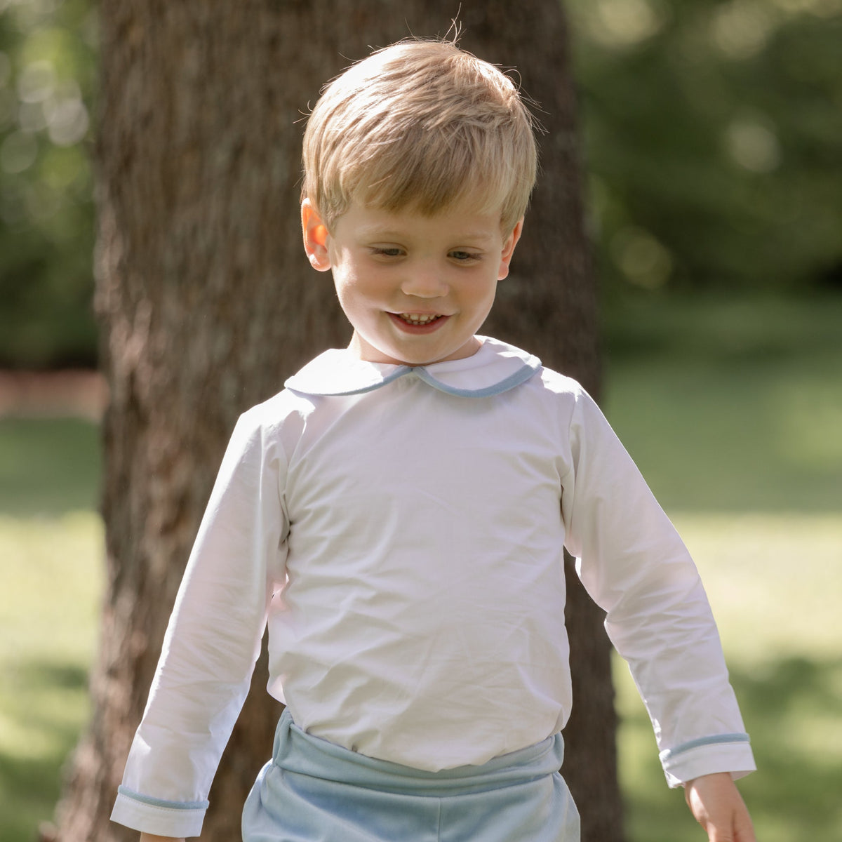 Long Sleeve Henry Peter Pan in White with Bay Tree Blue Velvet Trim