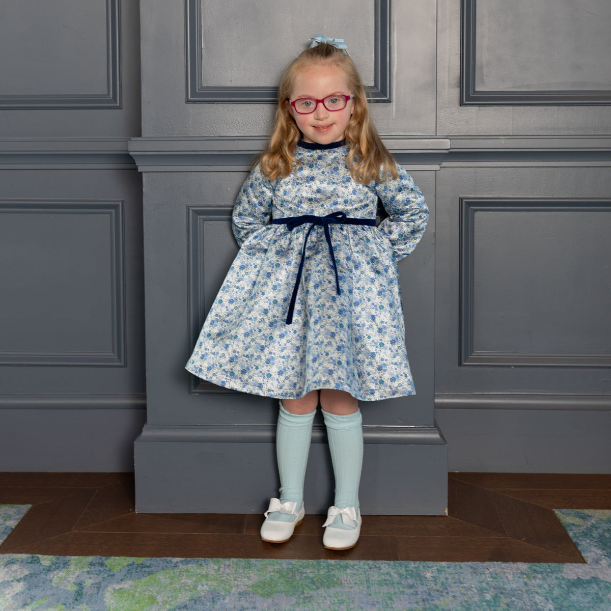 Scalloped Knee Socks in Berkeley Blue