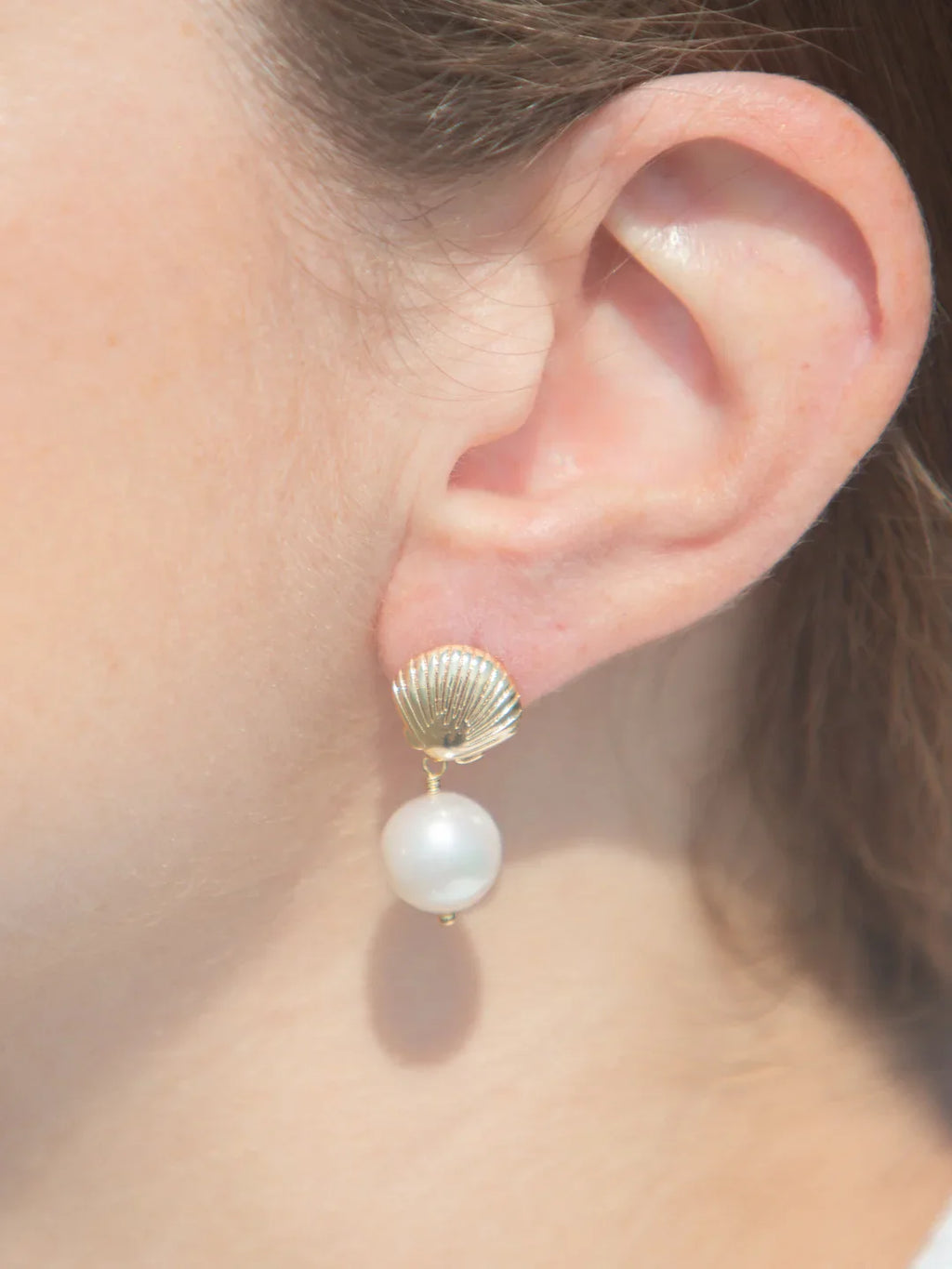 Tori Earrings in Gold & White